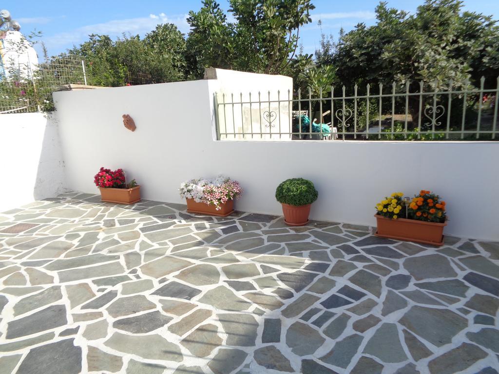 Studio Near The Sea Agia Anna  Esterno foto