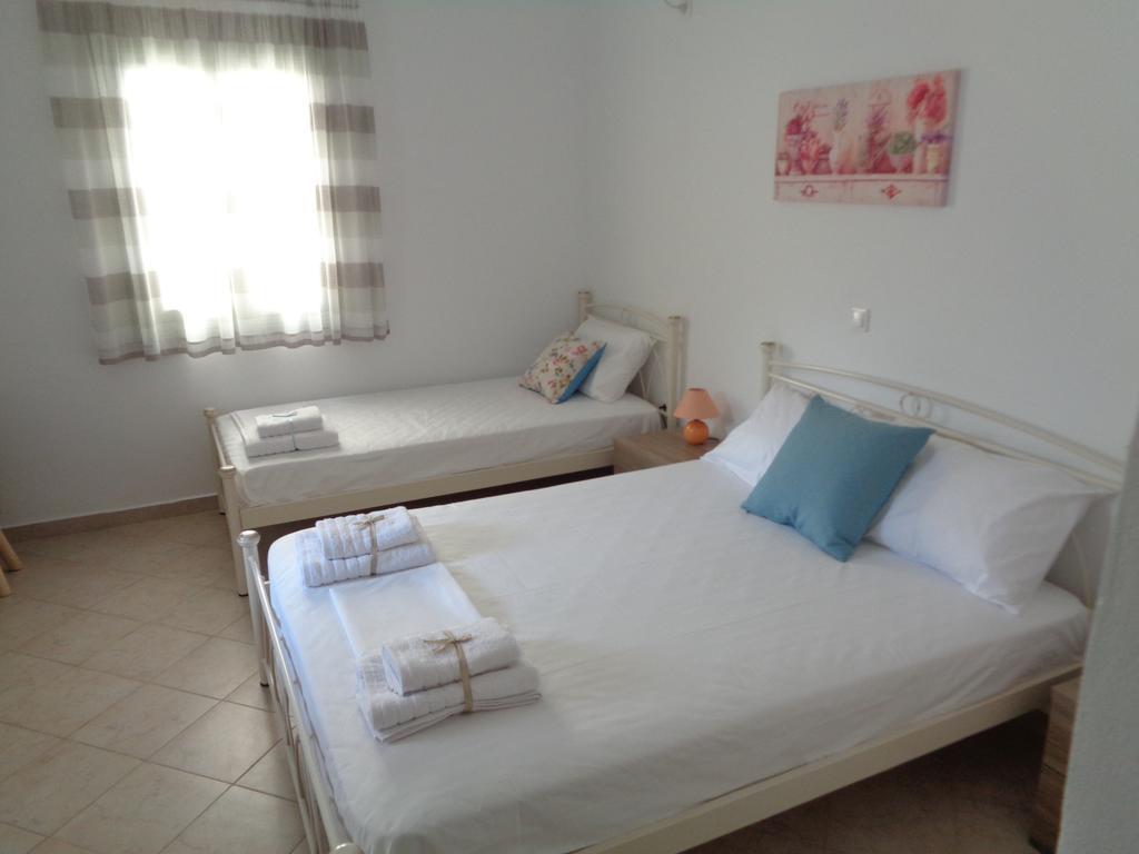 Studio Near The Sea Agia Anna  Esterno foto